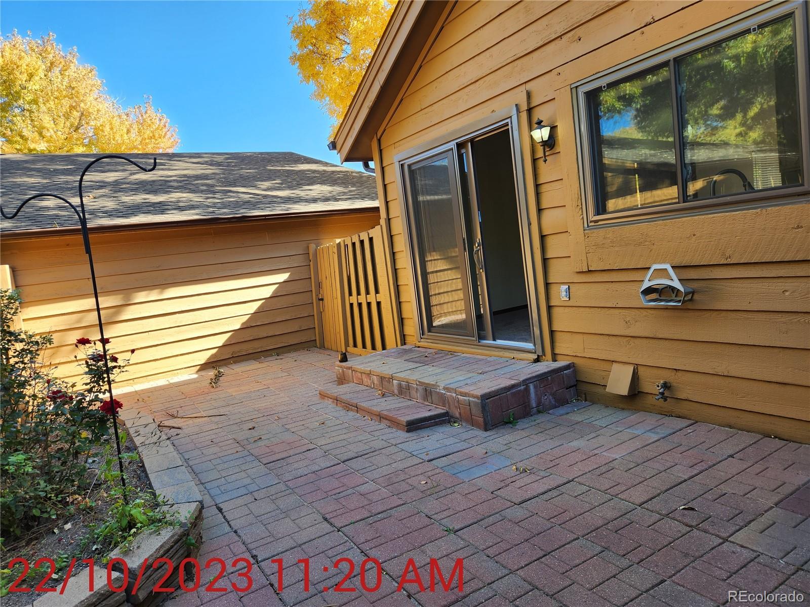 MLS Image #2 for 153 s dearborn circle,aurora, Colorado