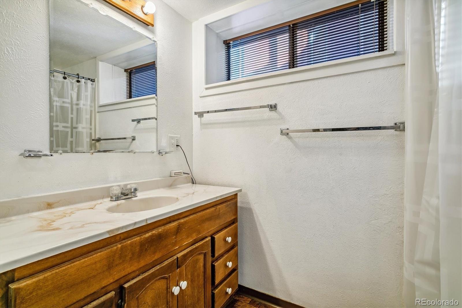 MLS Image #22 for 1055  saint paul street,denver, Colorado