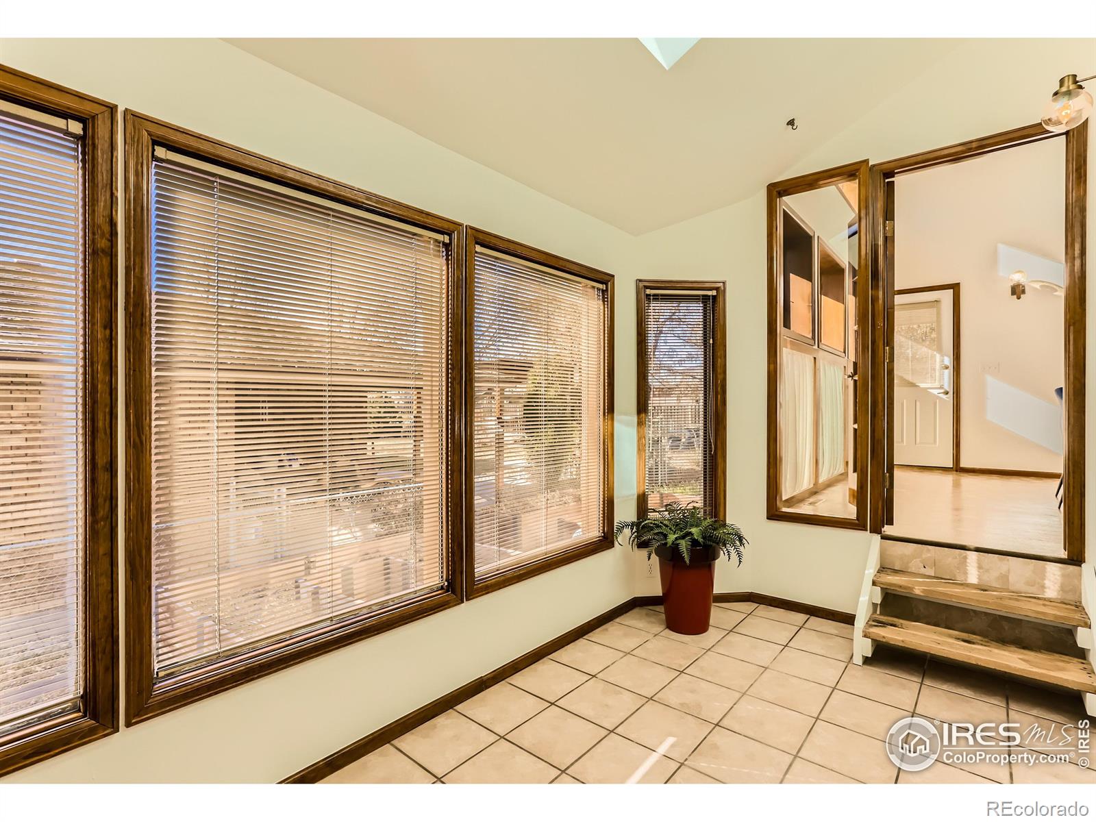 MLS Image #12 for 1557  sumner street,longmont, Colorado