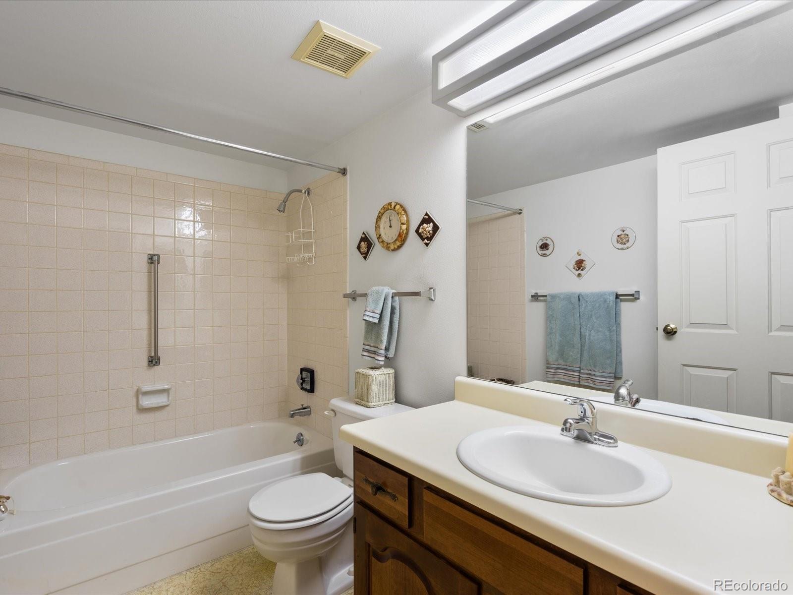 MLS Image #22 for 13931 e marina drive 108,aurora, Colorado