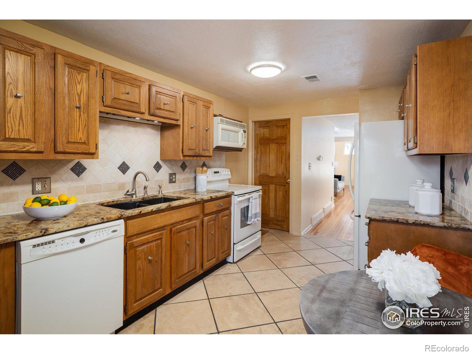 MLS Image #8 for 1310 n corona street 7,denver, Colorado