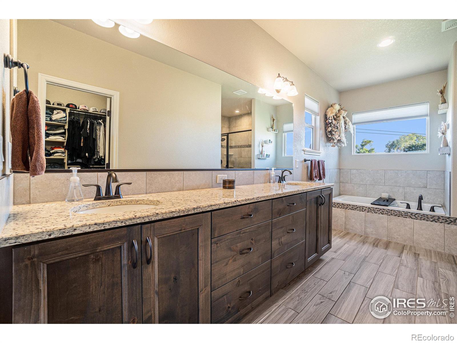 MLS Image #22 for 21858  county road 43 ,la salle, Colorado