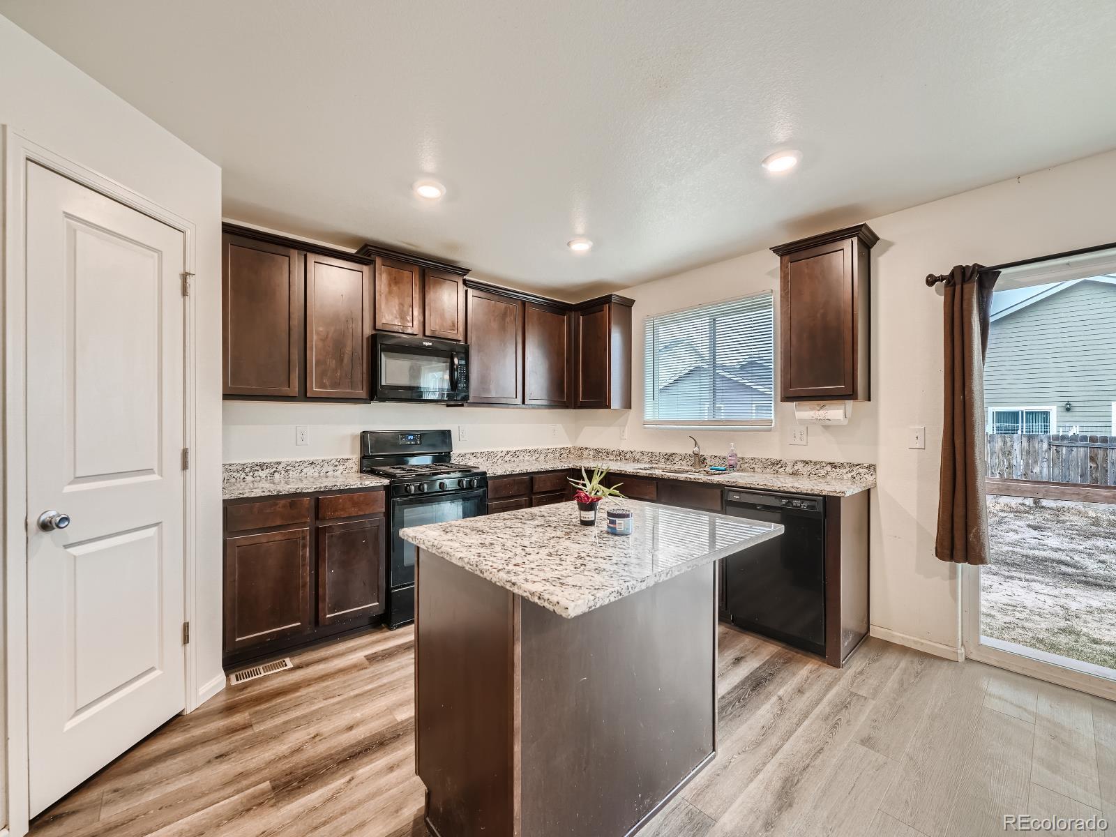 MLS Image #7 for 47355  lilac avenue,bennett, Colorado