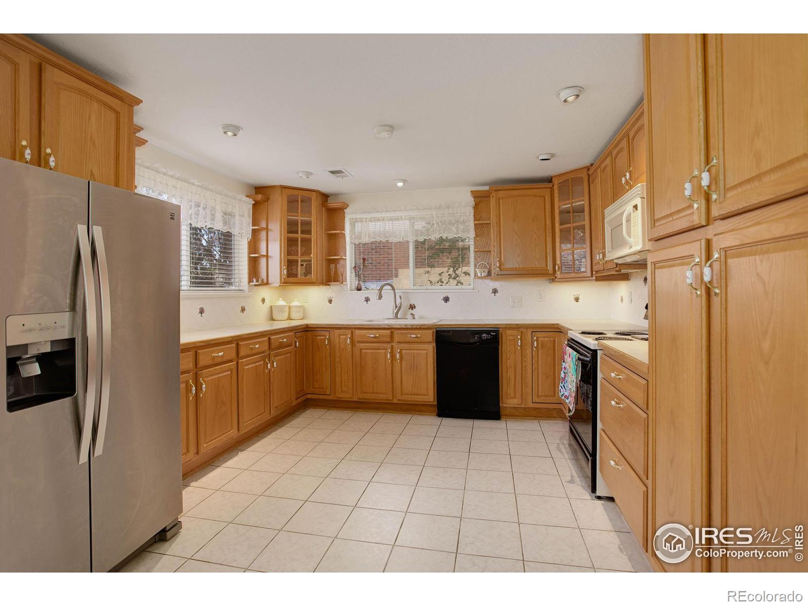 MLS Image #12 for 8447  sheridan court,arvada, Colorado