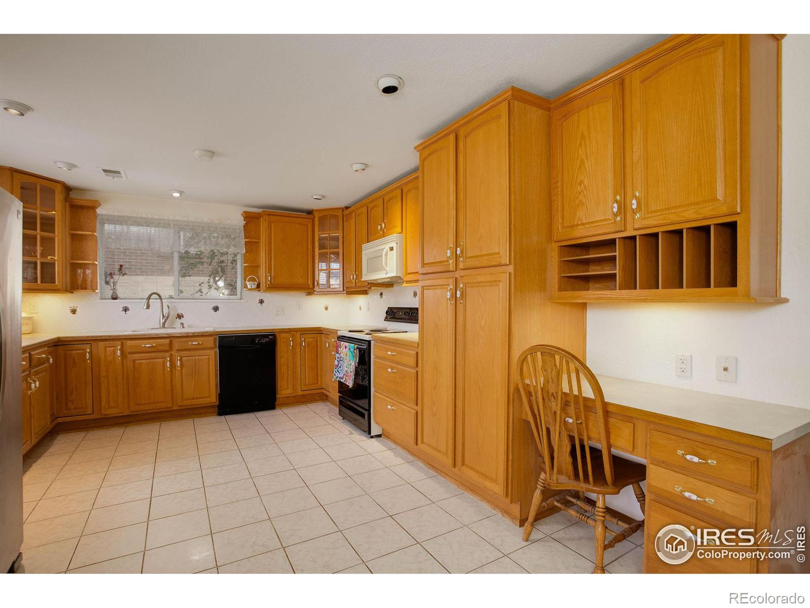 MLS Image #13 for 8447  sheridan court,arvada, Colorado