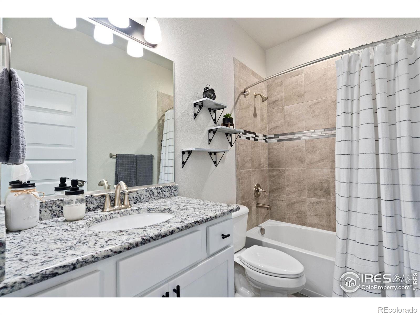 MLS Image #21 for 2167  first light court,windsor, Colorado