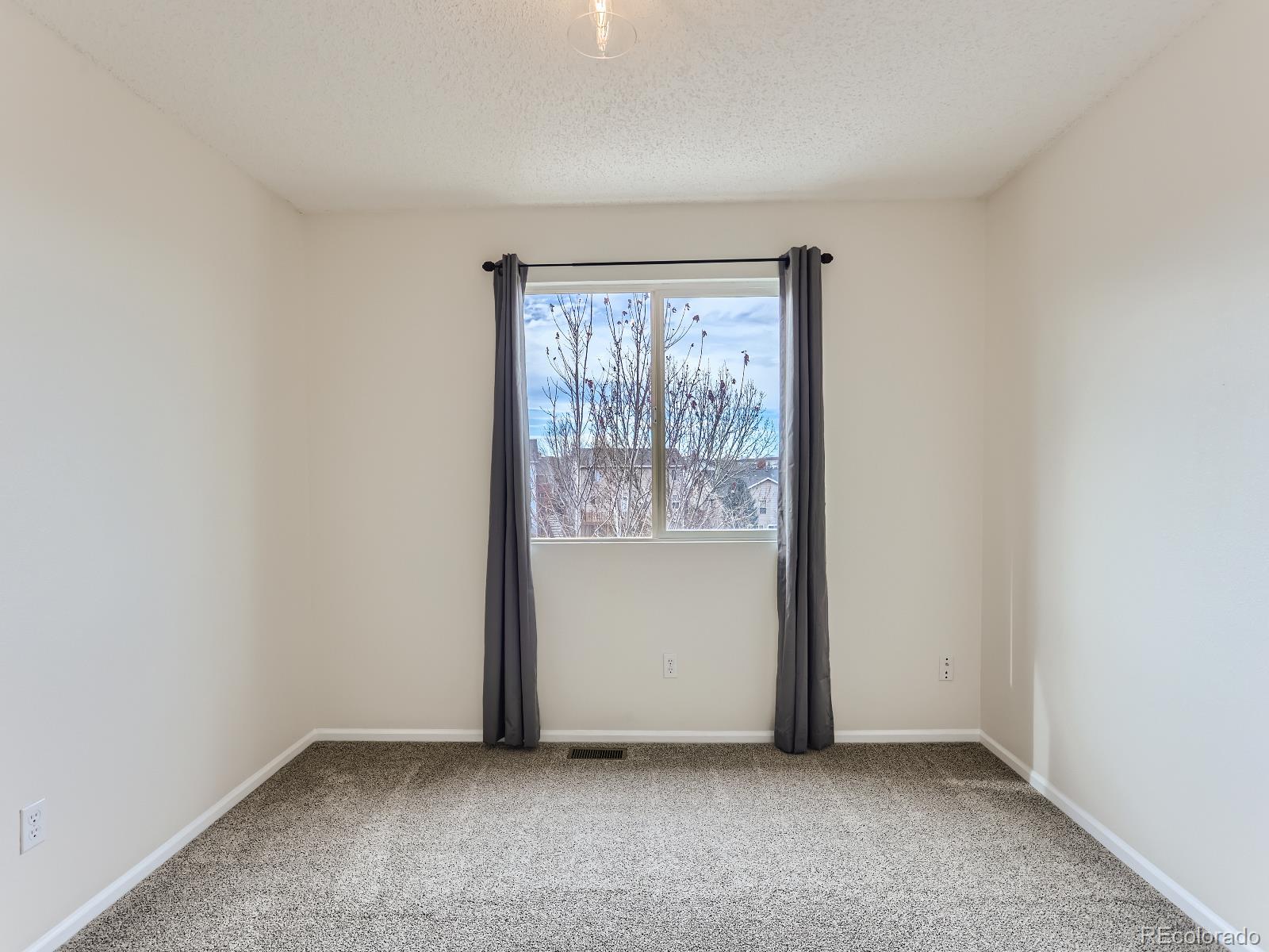 MLS Image #19 for 5261 s shawnee street,aurora, Colorado