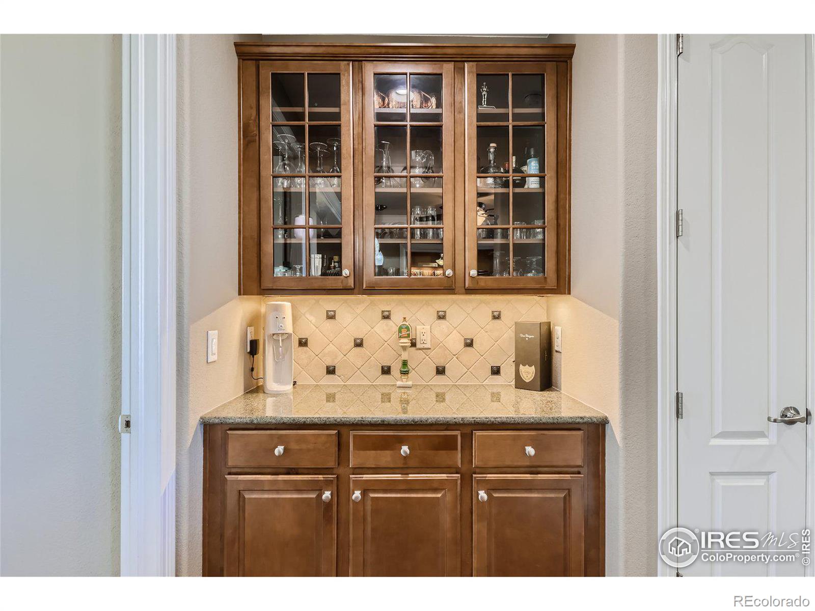 MLS Image #9 for 3381  birch road,longmont, Colorado