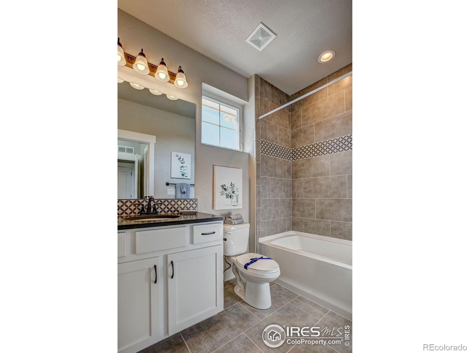 MLS Image #24 for 4143  trapper lake drive,loveland, Colorado