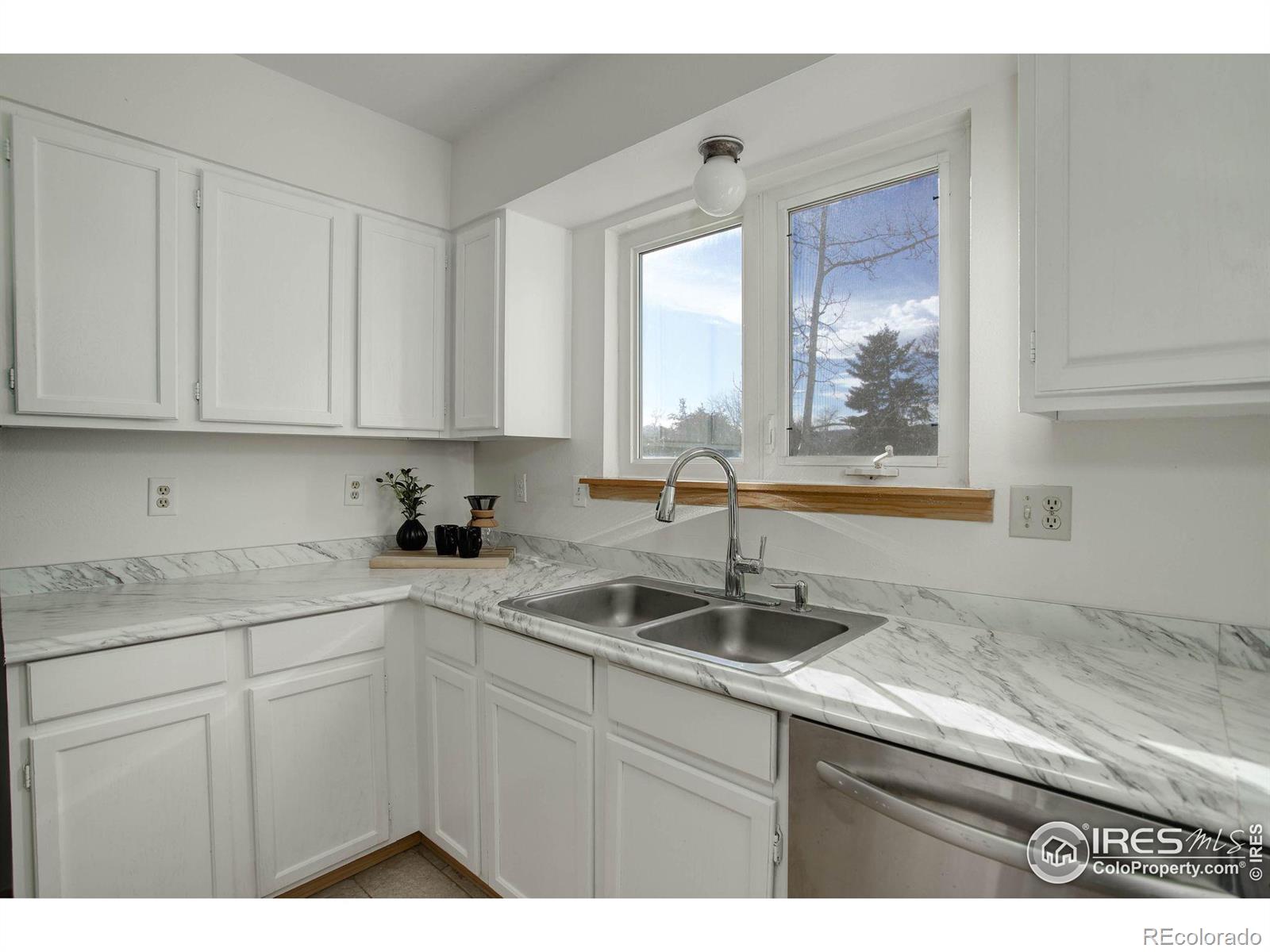 MLS Image #11 for 2818  trenton way,fort collins, Colorado