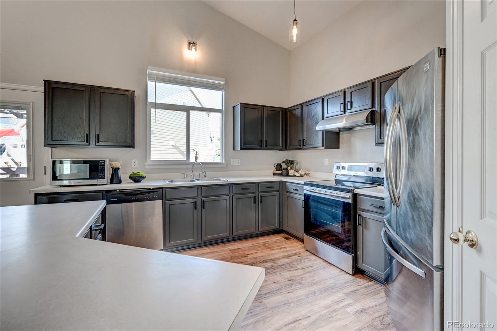 MLS Image #13 for 5358 s liverpool way,centennial, Colorado