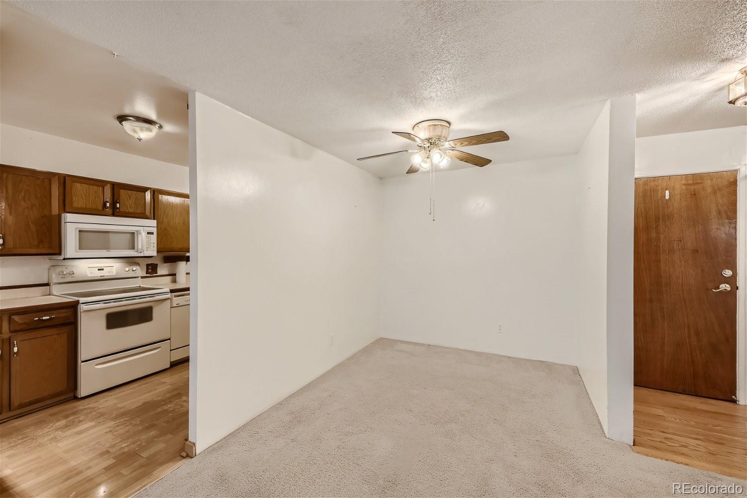 MLS Image #5 for 13618 e bethany place 203,aurora, Colorado