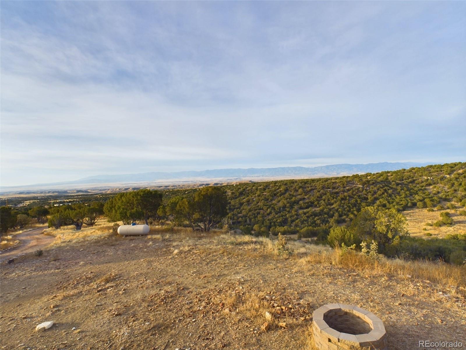 MLS Image #32 for 485  grazing bit trail,penrose, Colorado