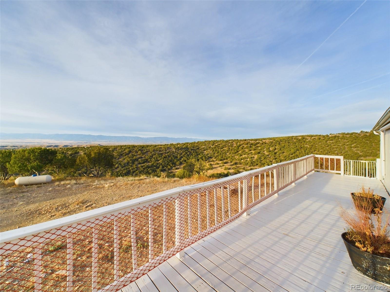 MLS Image #35 for 485  grazing bit trail,penrose, Colorado