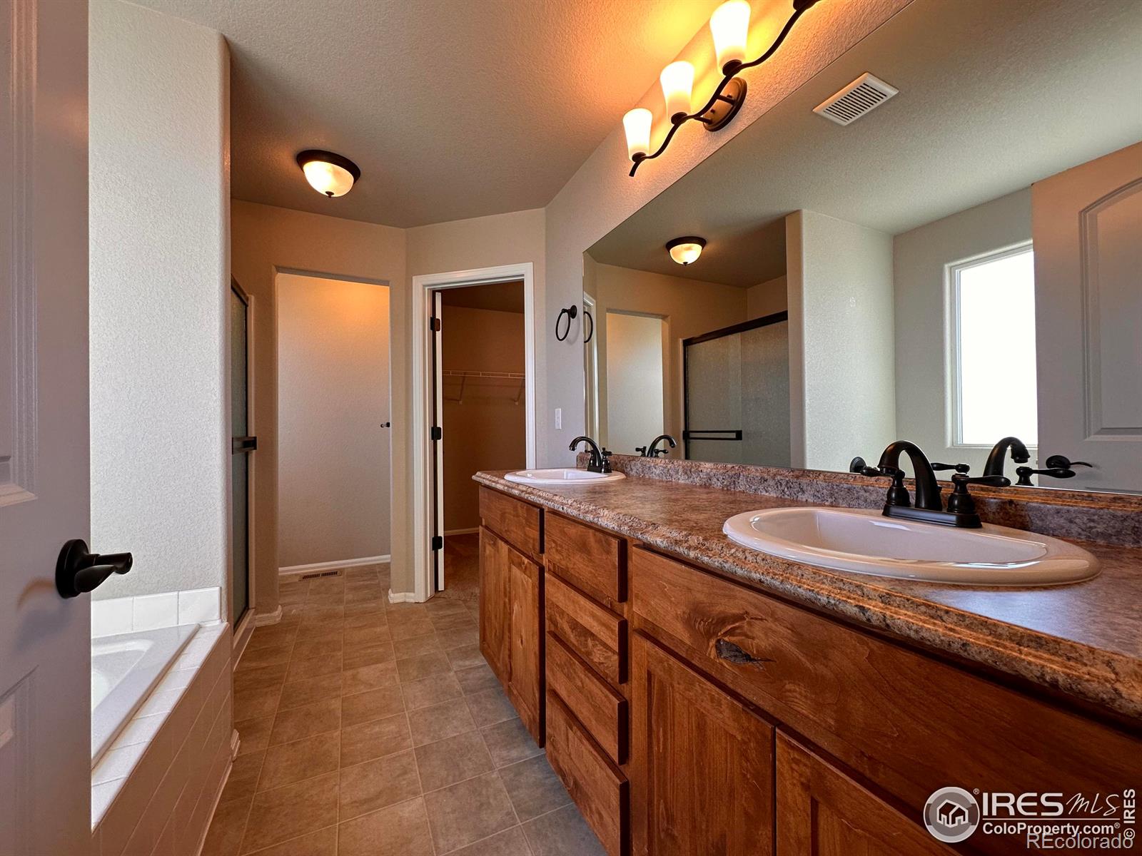 MLS Image #15 for 2057  day spring drive,windsor, Colorado