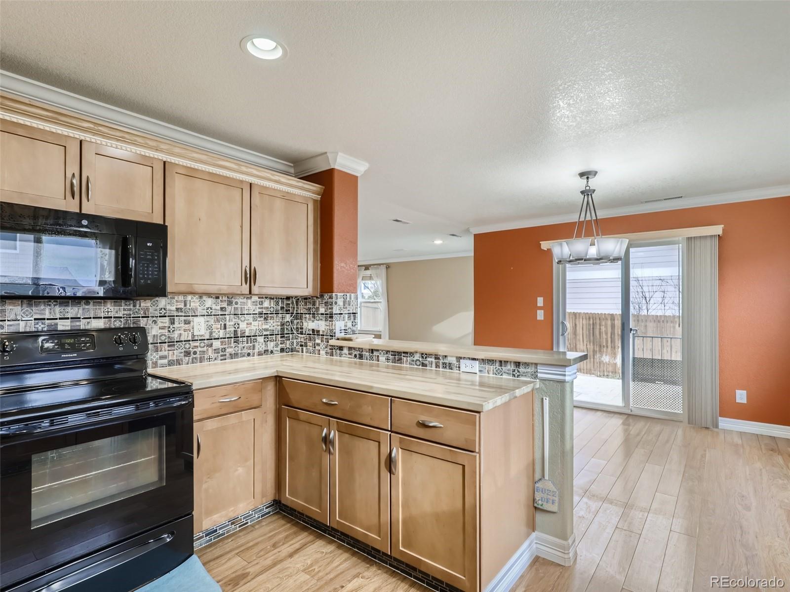 MLS Image #12 for 63  shenandoah way,lochbuie, Colorado