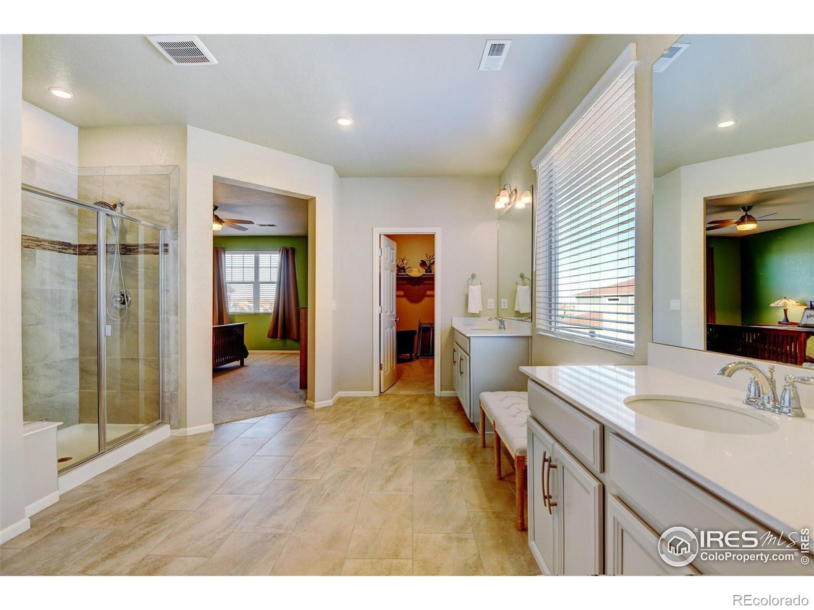 MLS Image #17 for 7021 e 121st place,thornton, Colorado