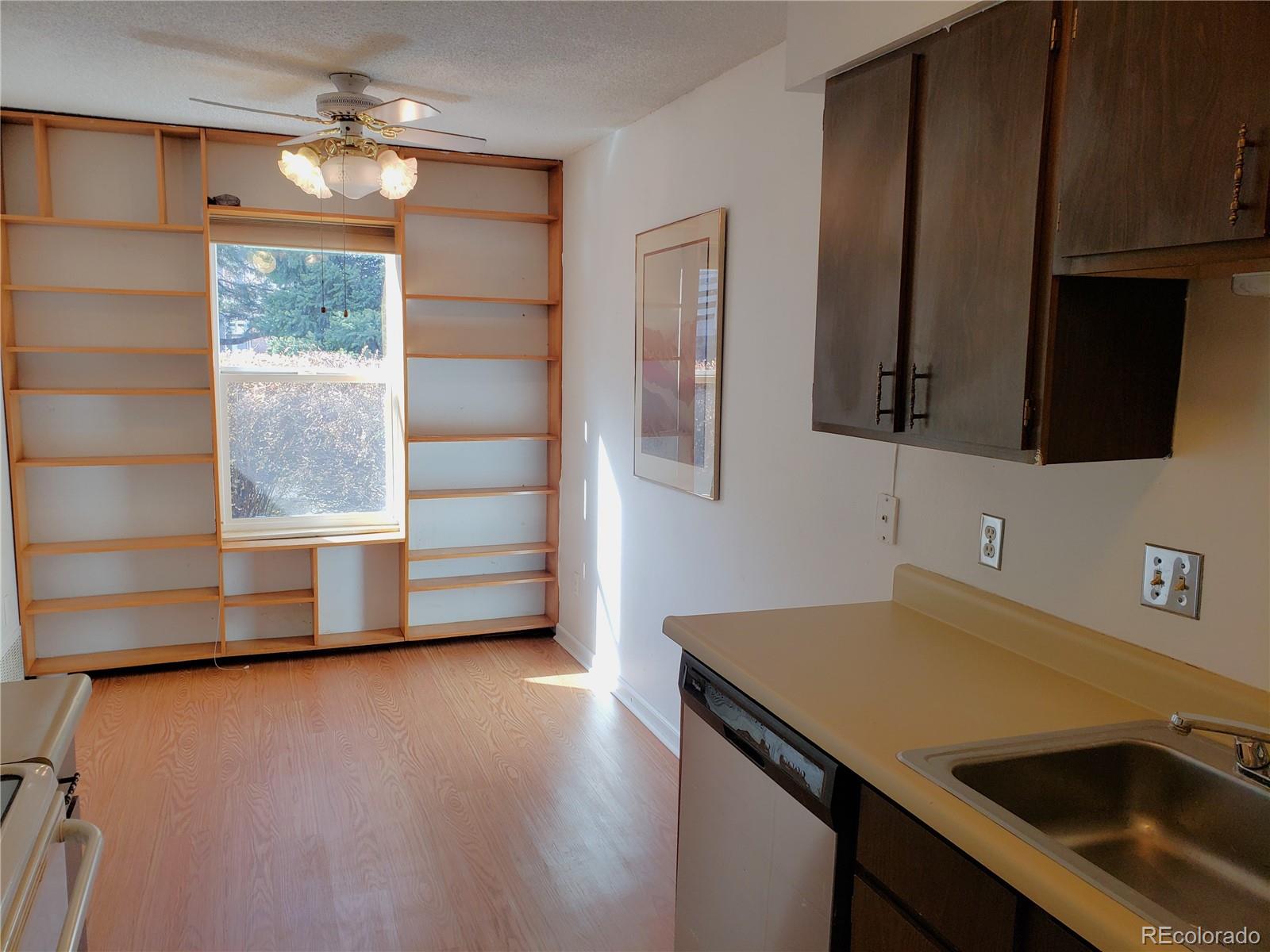 MLS Image #11 for 3141 s tamarac drive f105,denver, Colorado