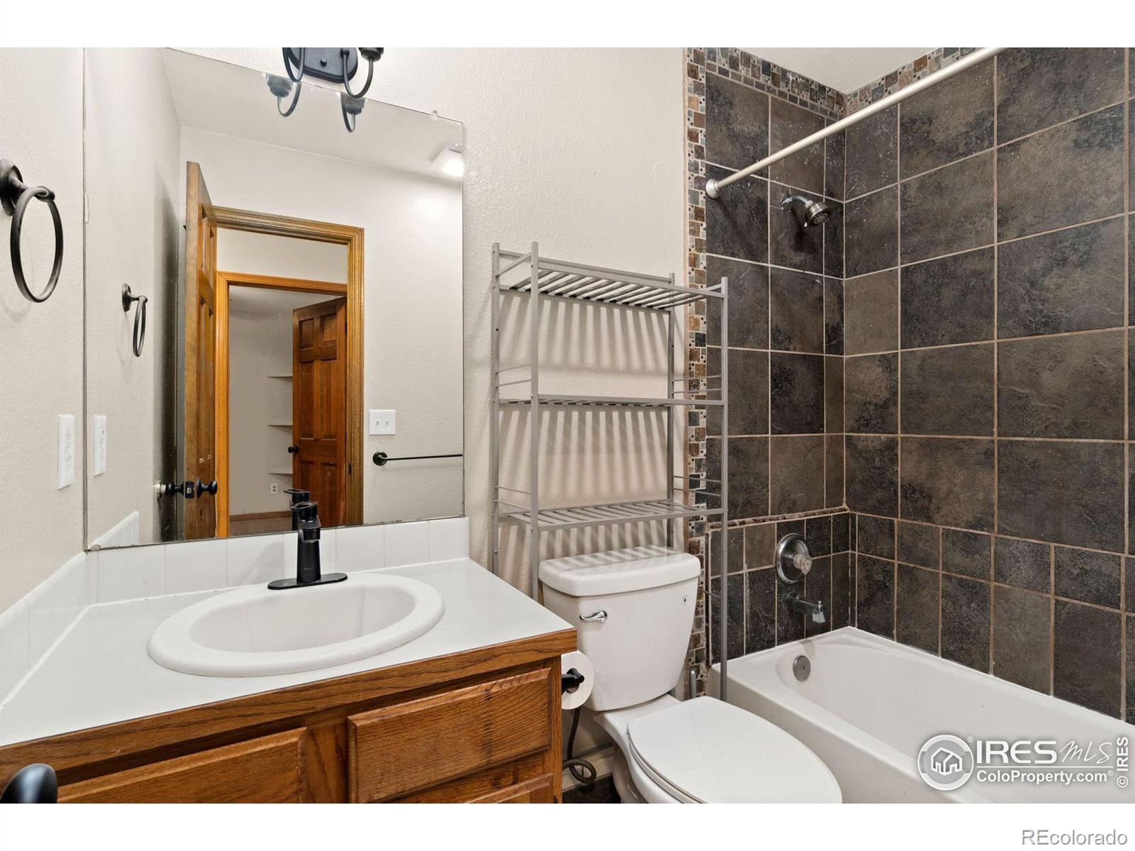 MLS Image #13 for 1546 e 5th street,loveland, Colorado