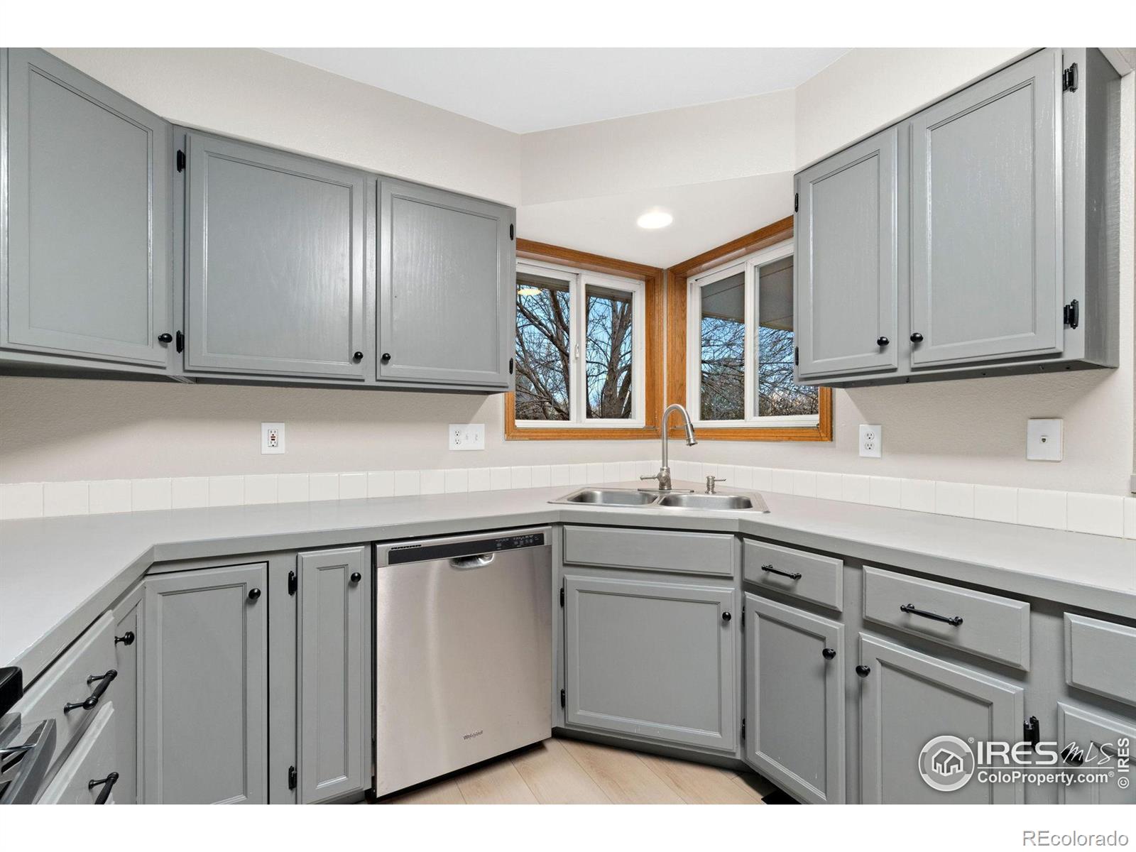 MLS Image #4 for 1546 e 5th street,loveland, Colorado