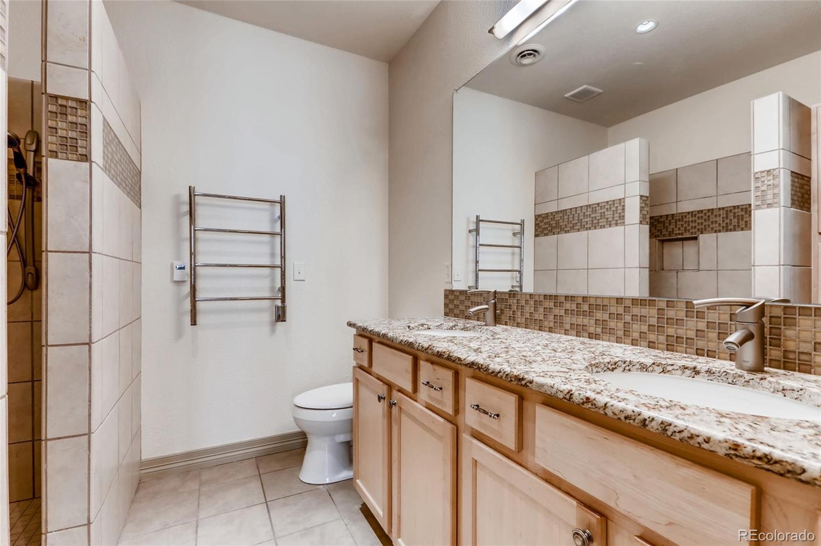 MLS Image #15 for 110 s jackson street 2c,denver, Colorado