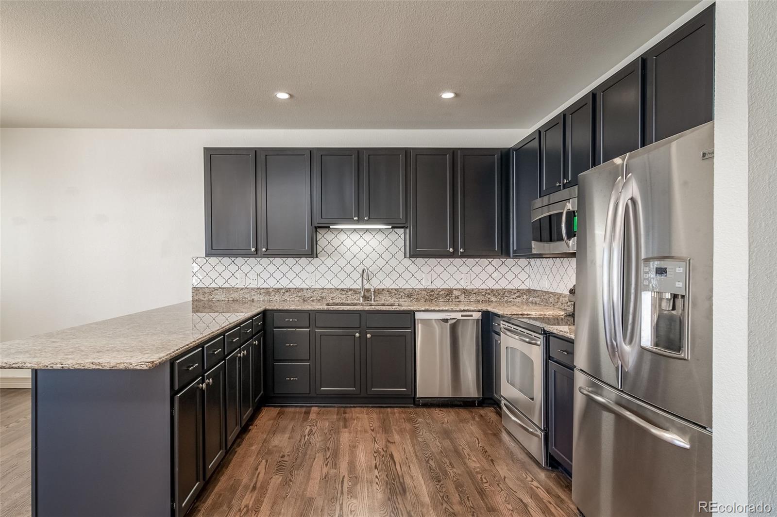 MLS Image #7 for 110 s jackson street 2c,denver, Colorado