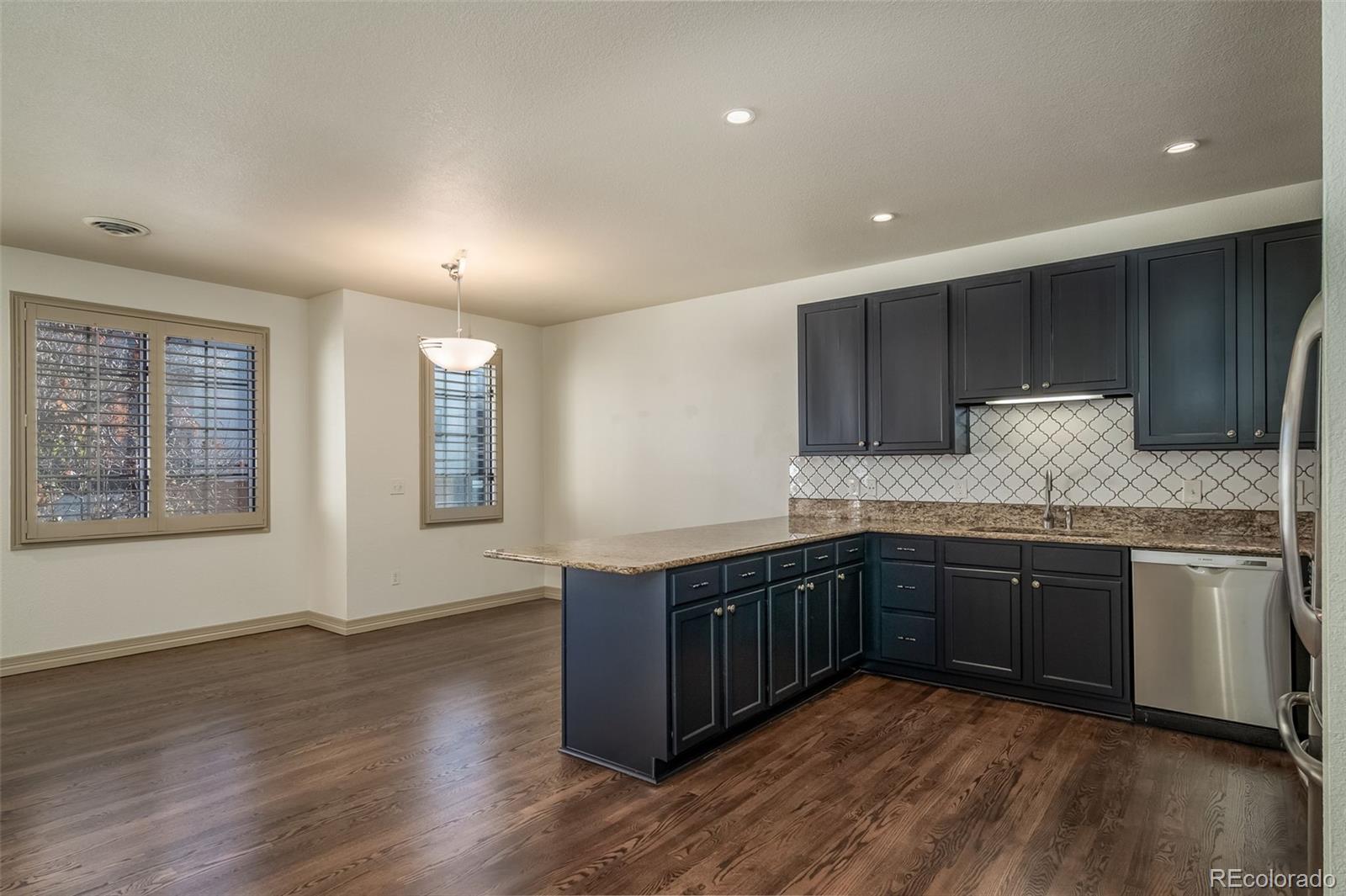 MLS Image #8 for 110 s jackson street 2c,denver, Colorado