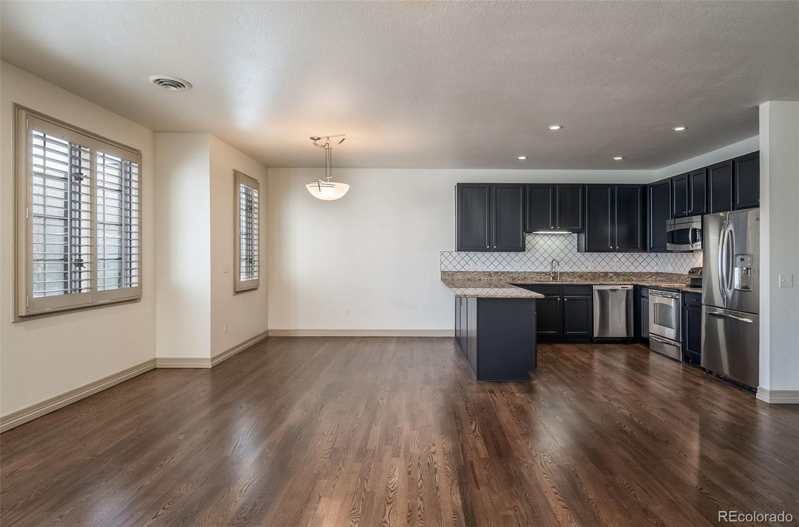 MLS Image #9 for 110 s jackson street 2c,denver, Colorado