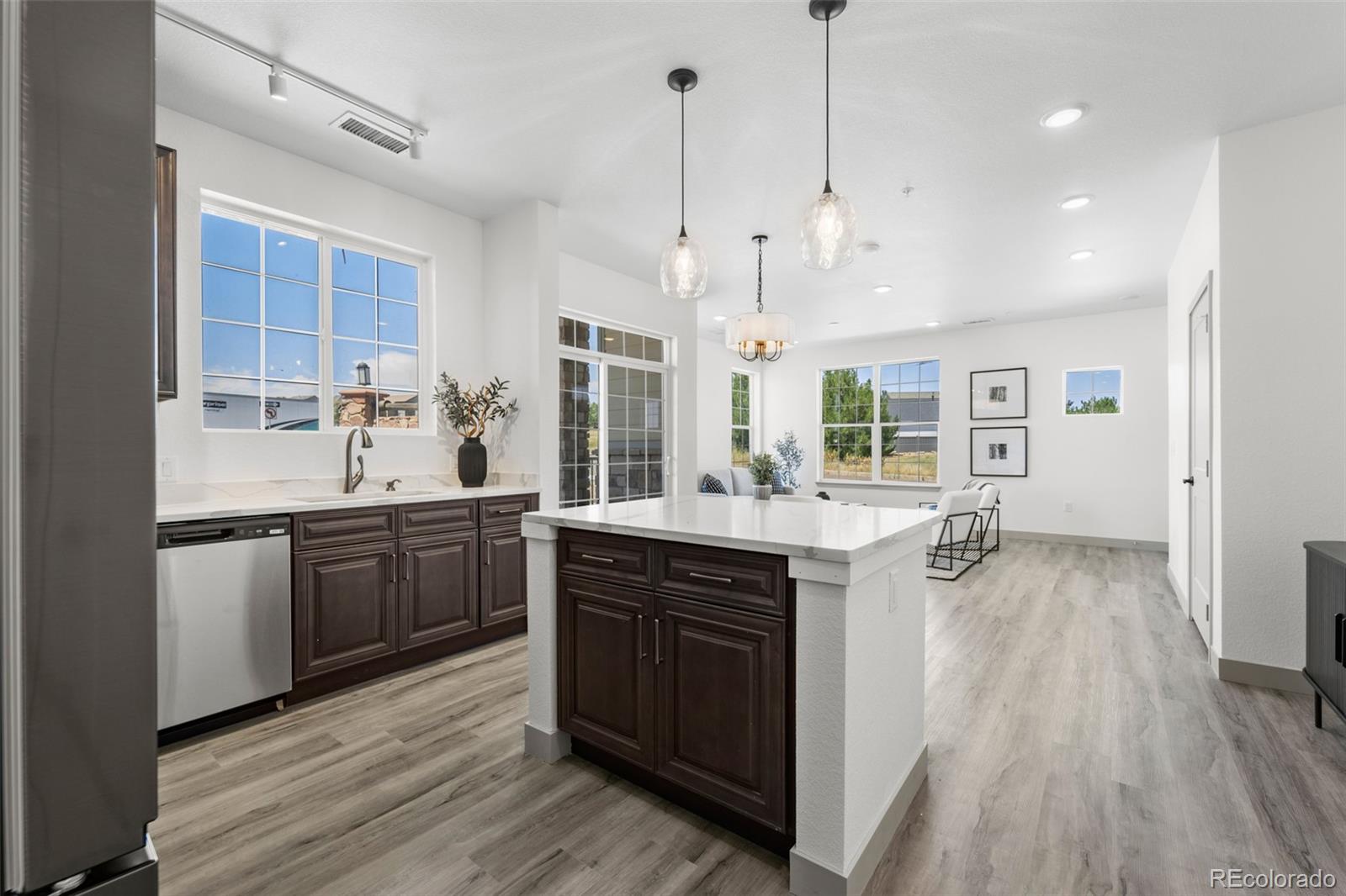 MLS Image #10 for 18633  stroh road 1-102,parker, Colorado