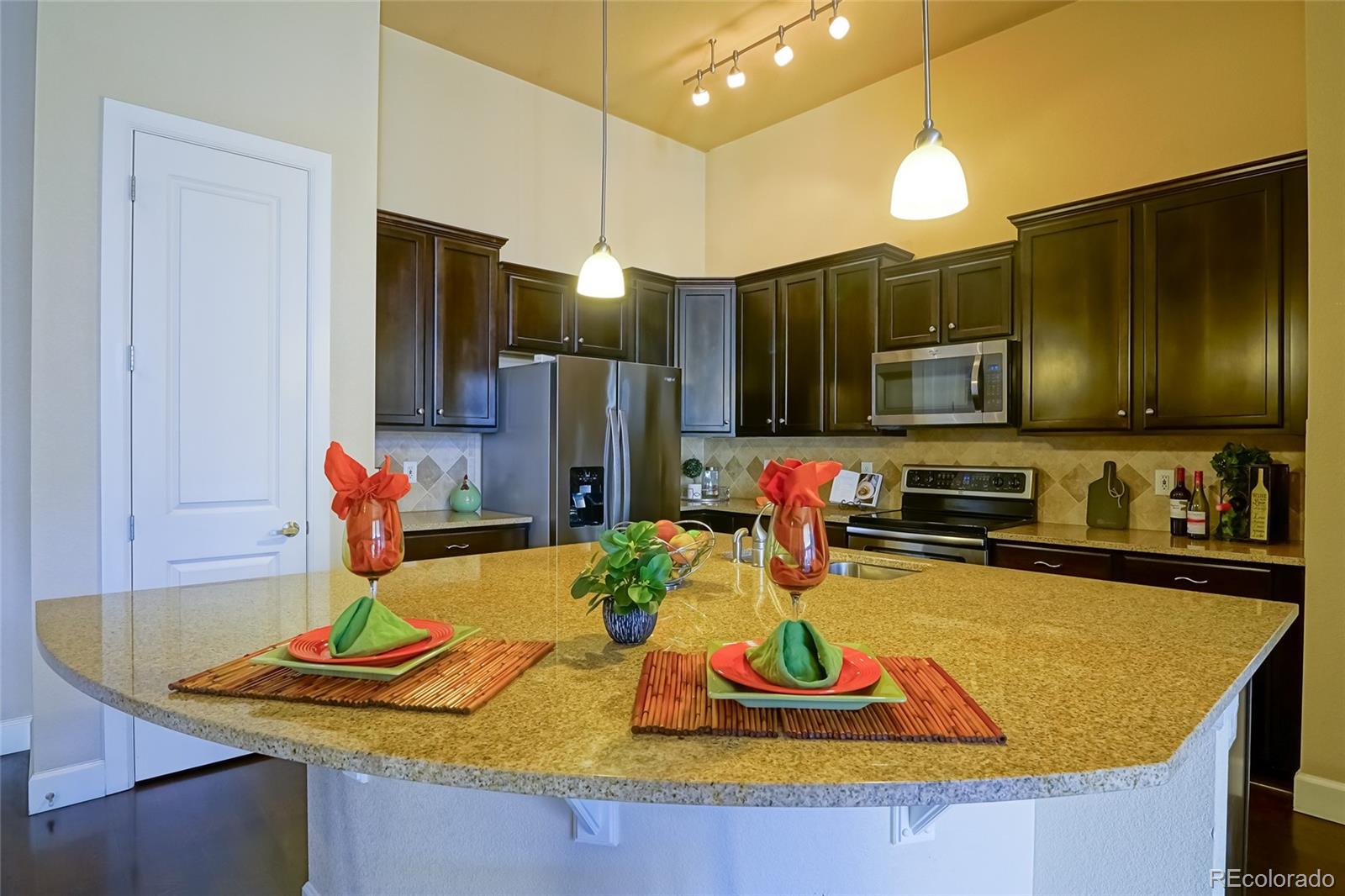 MLS Image #16 for 307  inverness way 303,englewood, Colorado