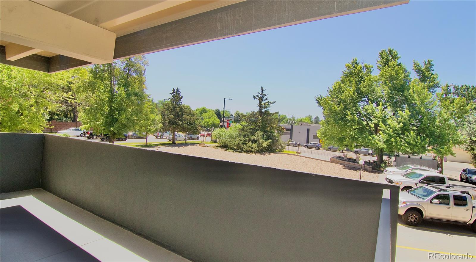 MLS Image #11 for 675 s university boulevard,denver, Colorado