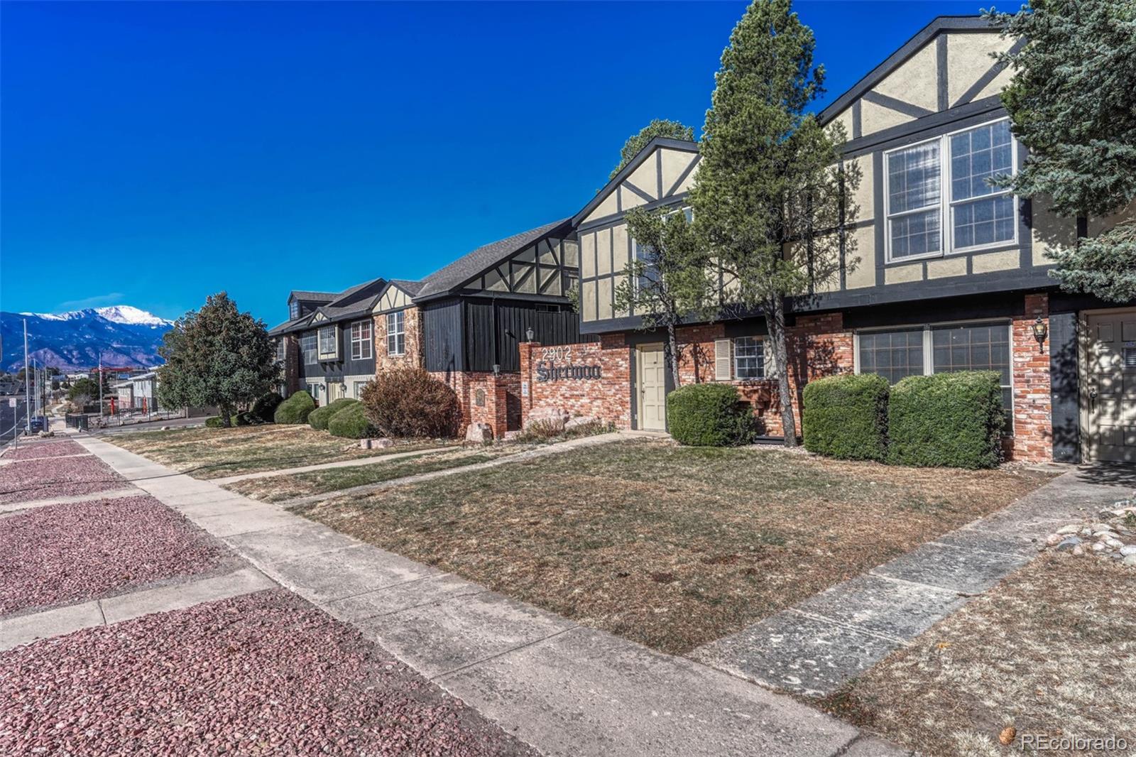 MLS Image #38 for 2902  airport road,colorado springs, Colorado