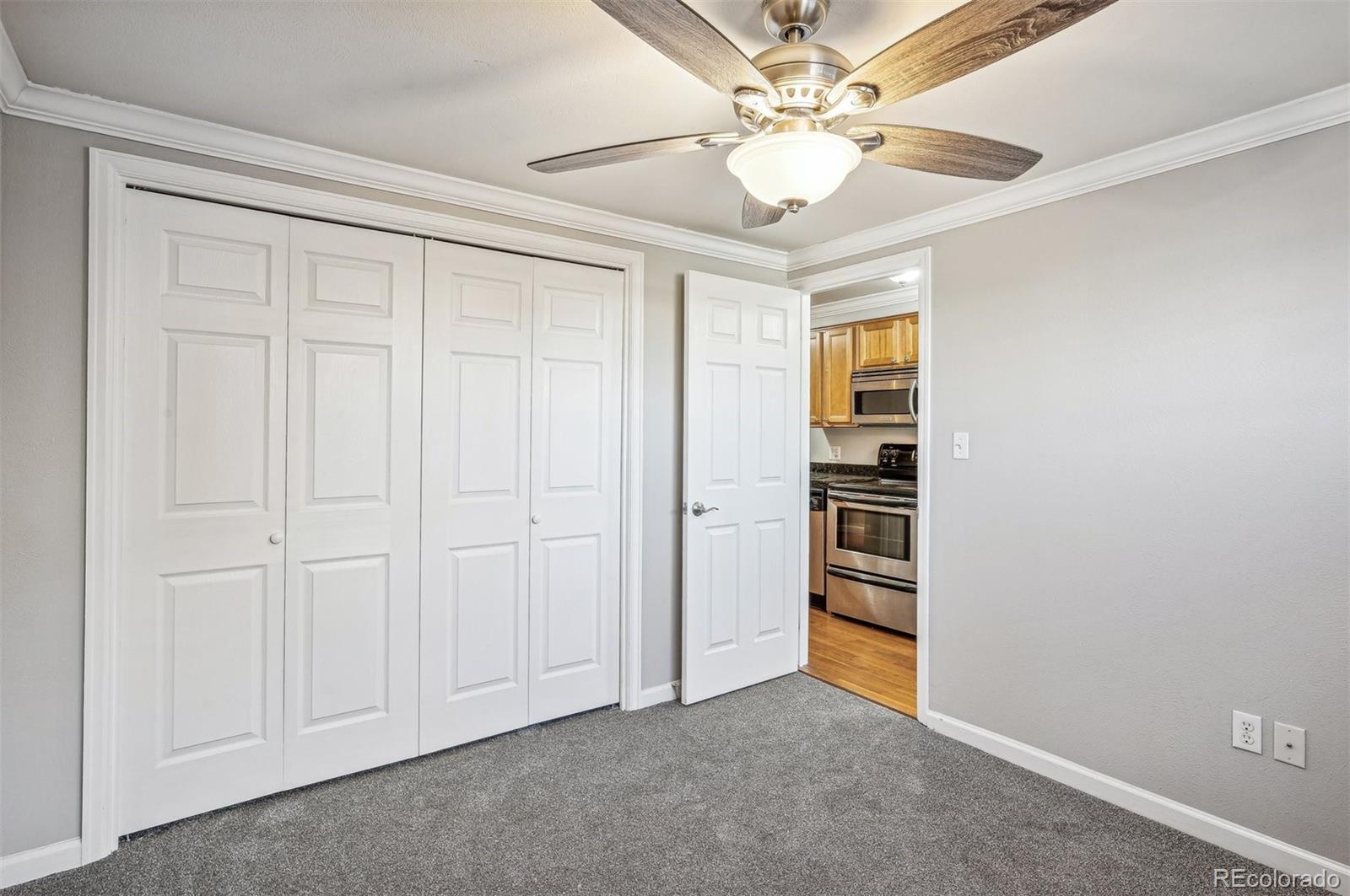 MLS Image #7 for 36 n emerson street 204,denver, Colorado