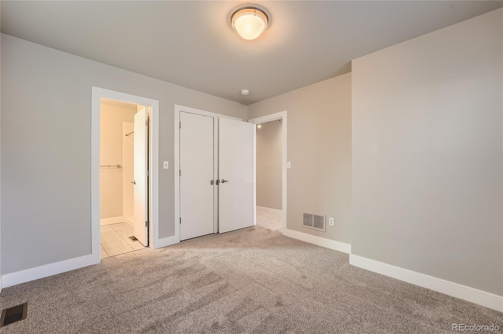 MLS Image #13 for 350 w archer place ,denver, Colorado