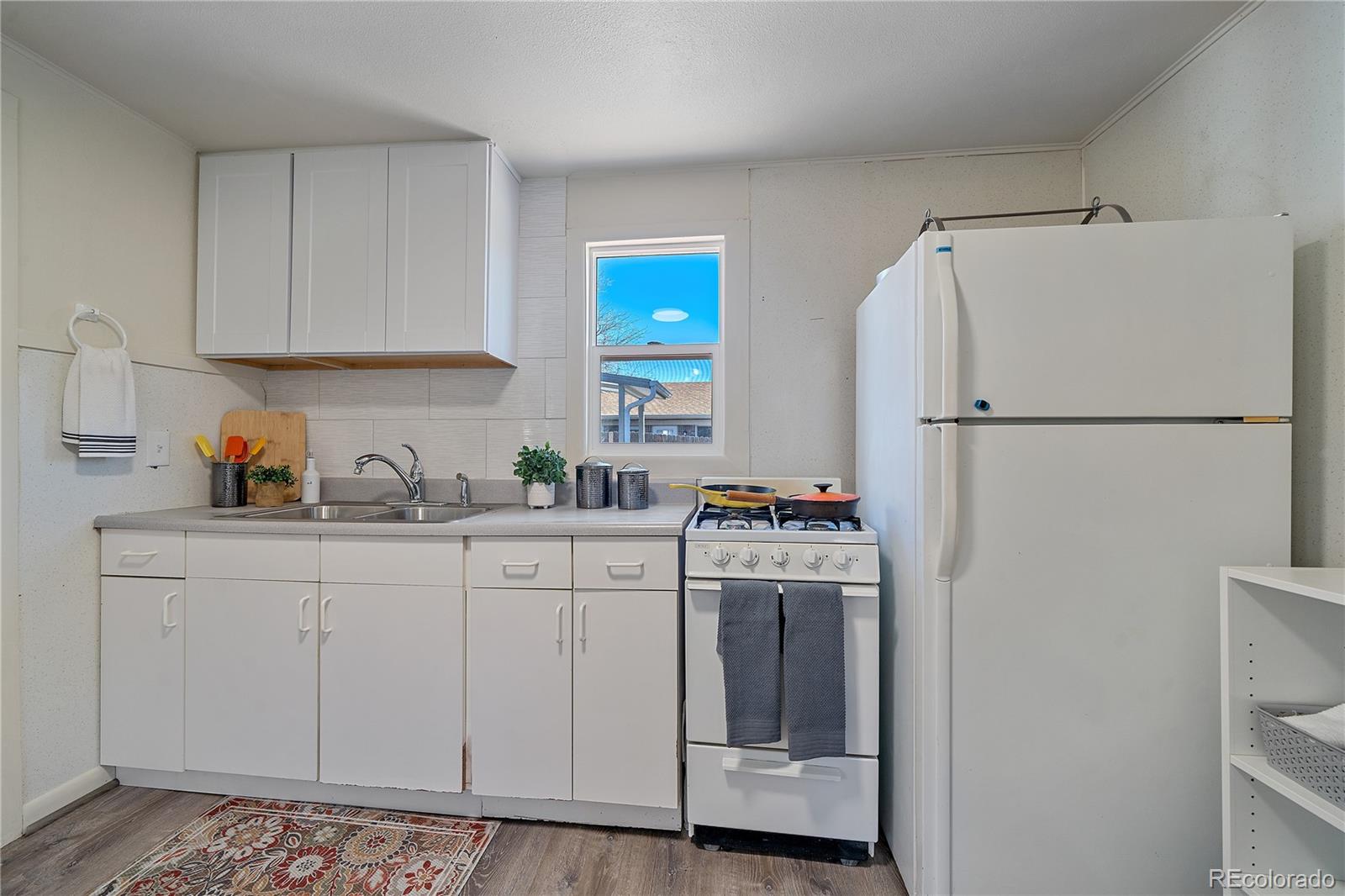 MLS Image #33 for 11720 w 17th avenue,lakewood, Colorado