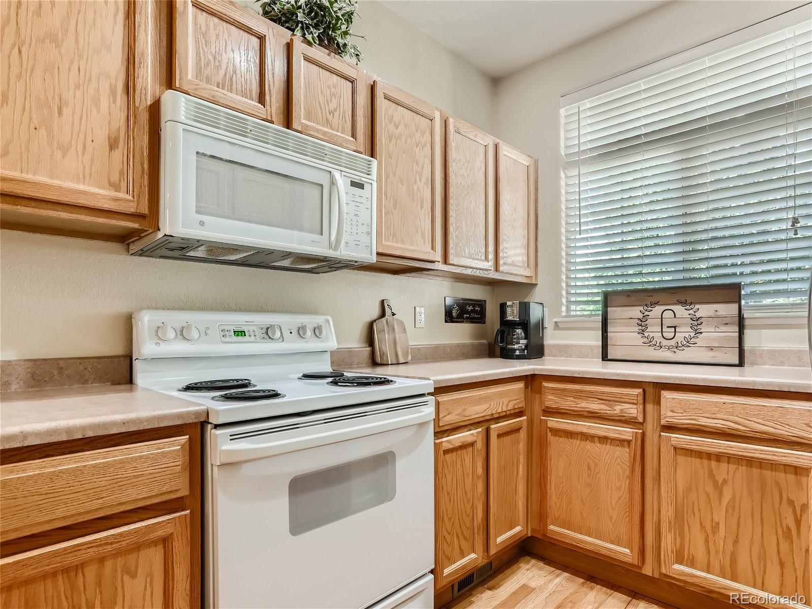 MLS Image #11 for 1415 s dayton court,aurora, Colorado