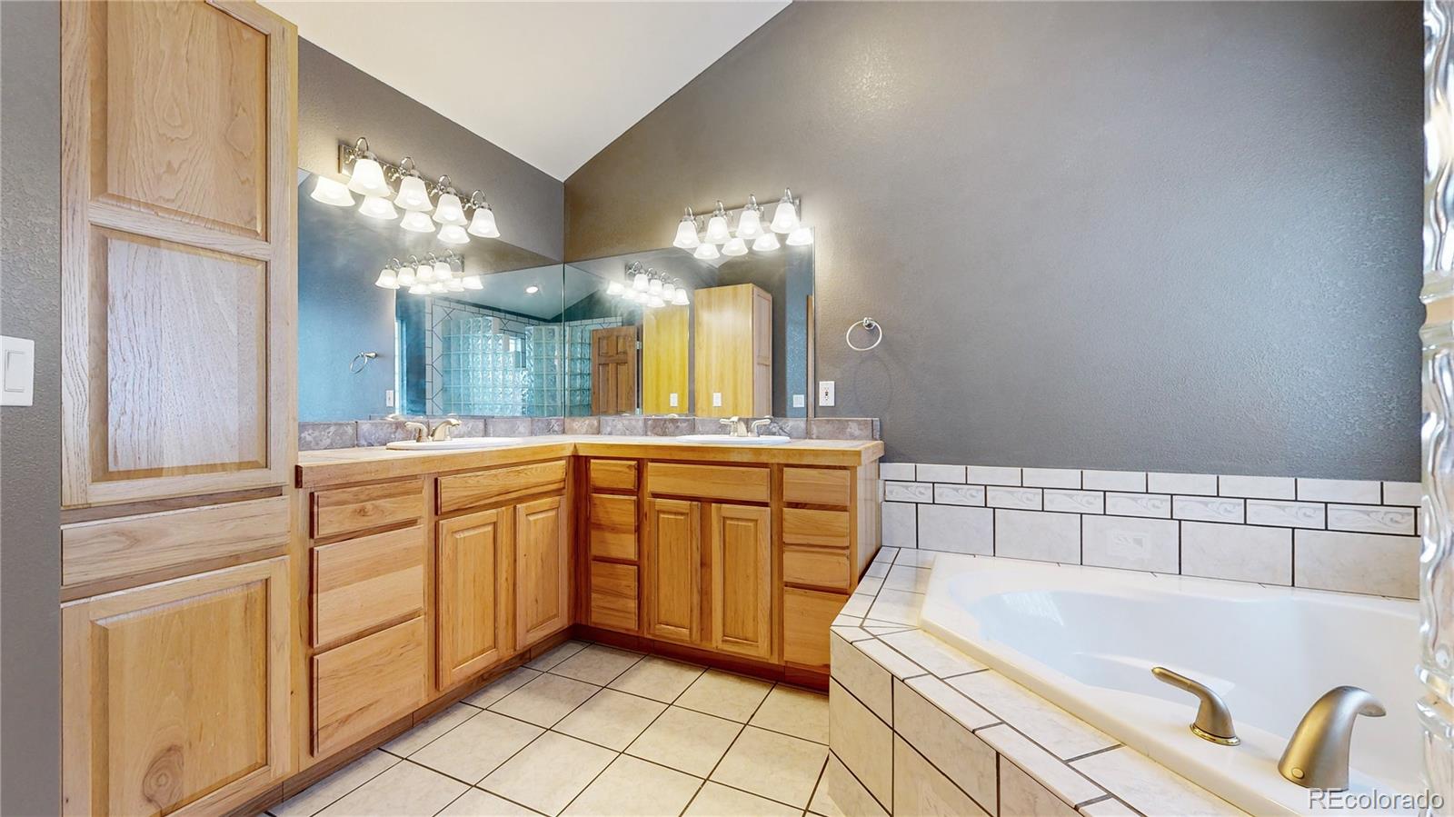MLS Image #19 for 6474  lone eagle road,golden, Colorado