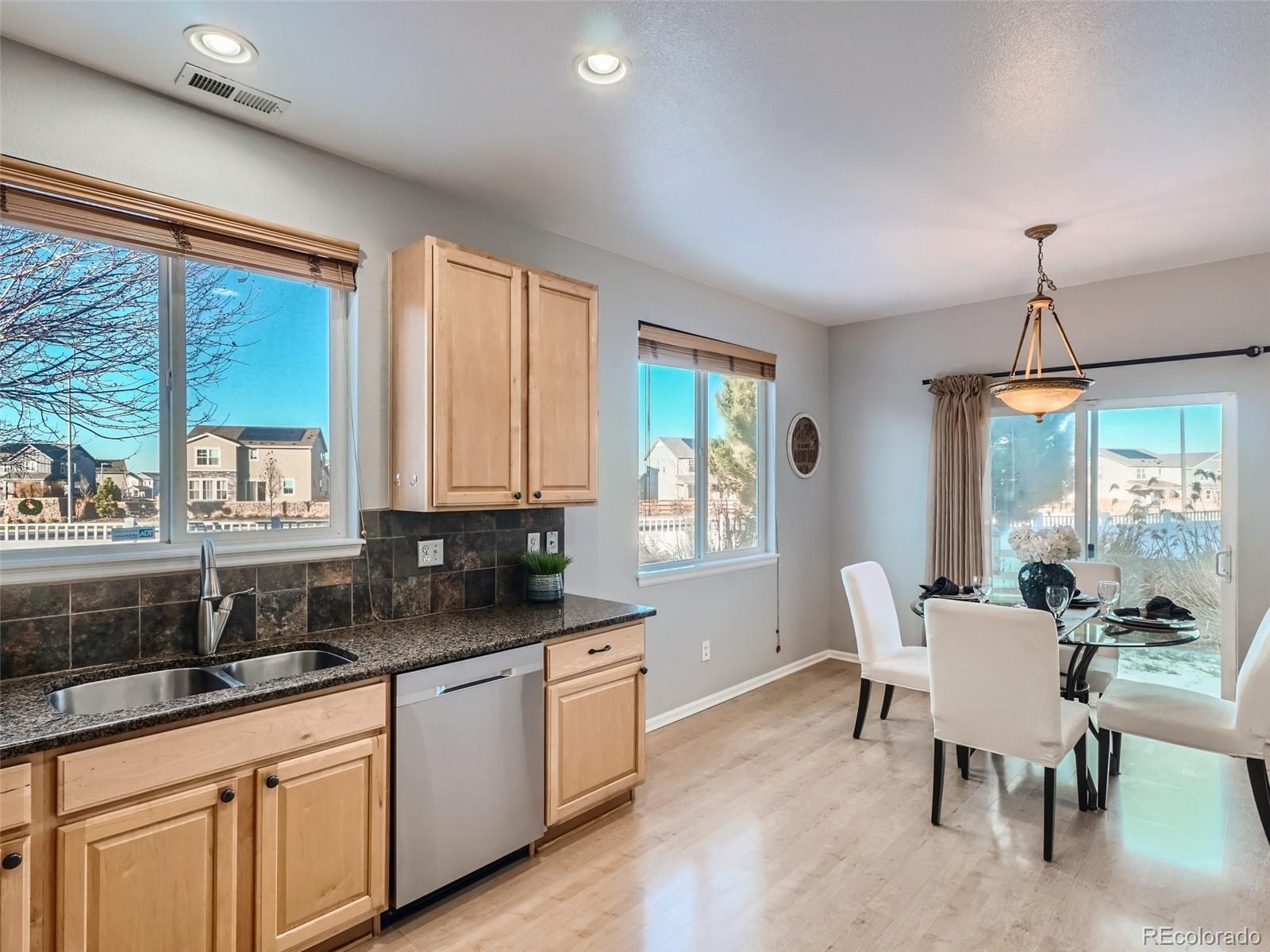 MLS Image #8 for 1143 s flat rock circle,aurora, Colorado