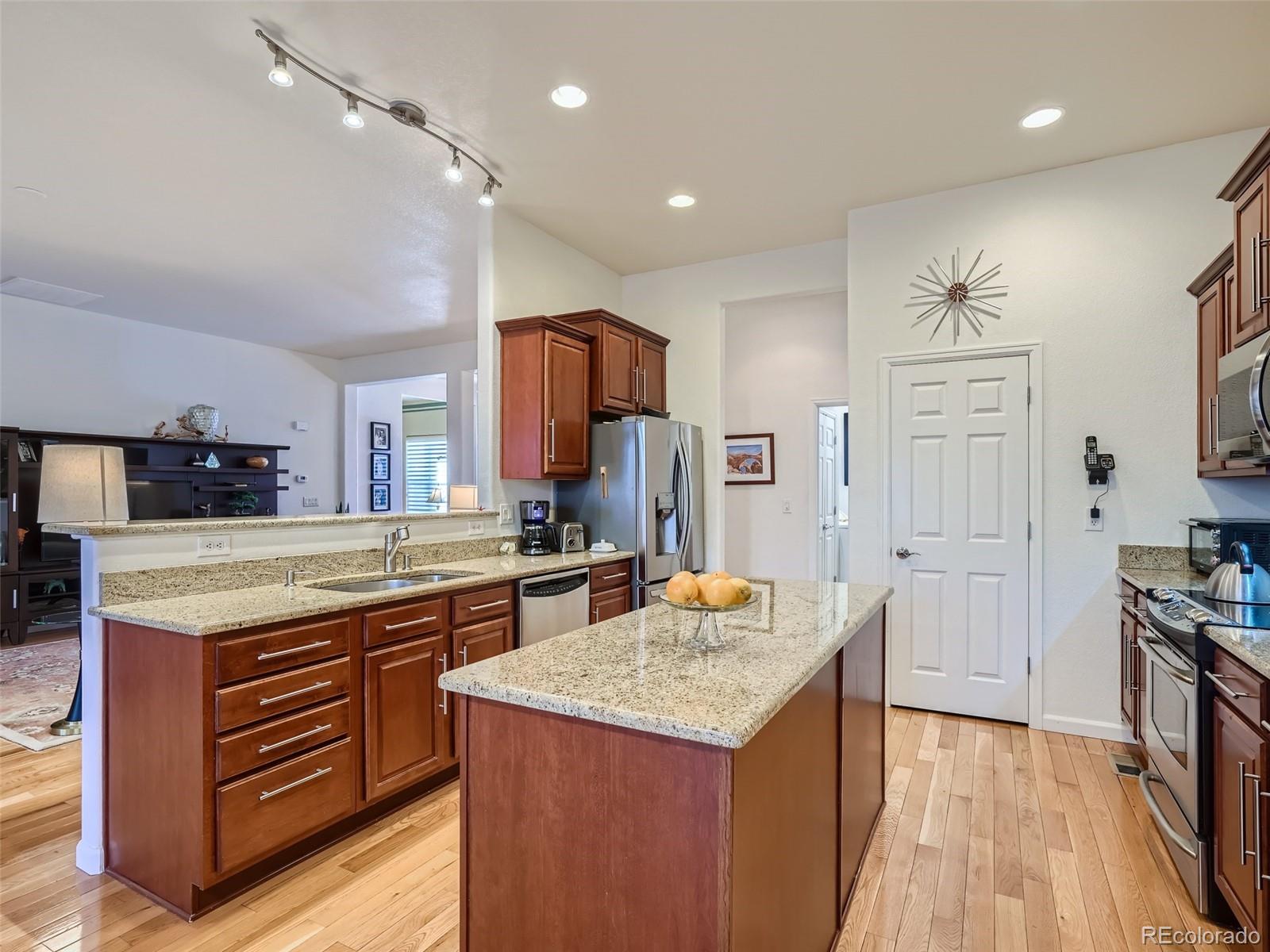 MLS Image #10 for 4194  centennial drive,broomfield, Colorado