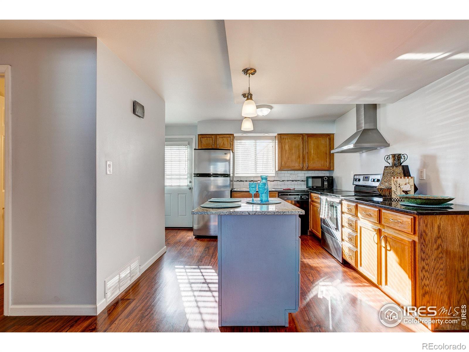 MLS Image #9 for 219  chestnut street,windsor, Colorado