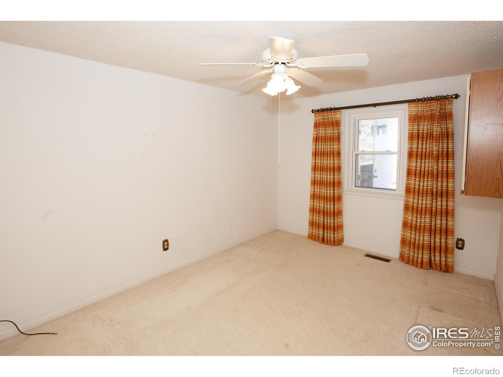 MLS Image #16 for 1018  phelps street,sterling, Colorado