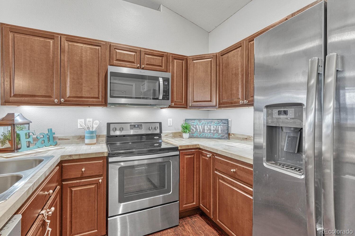 MLS Image #13 for 3914  leah heights,colorado springs, Colorado