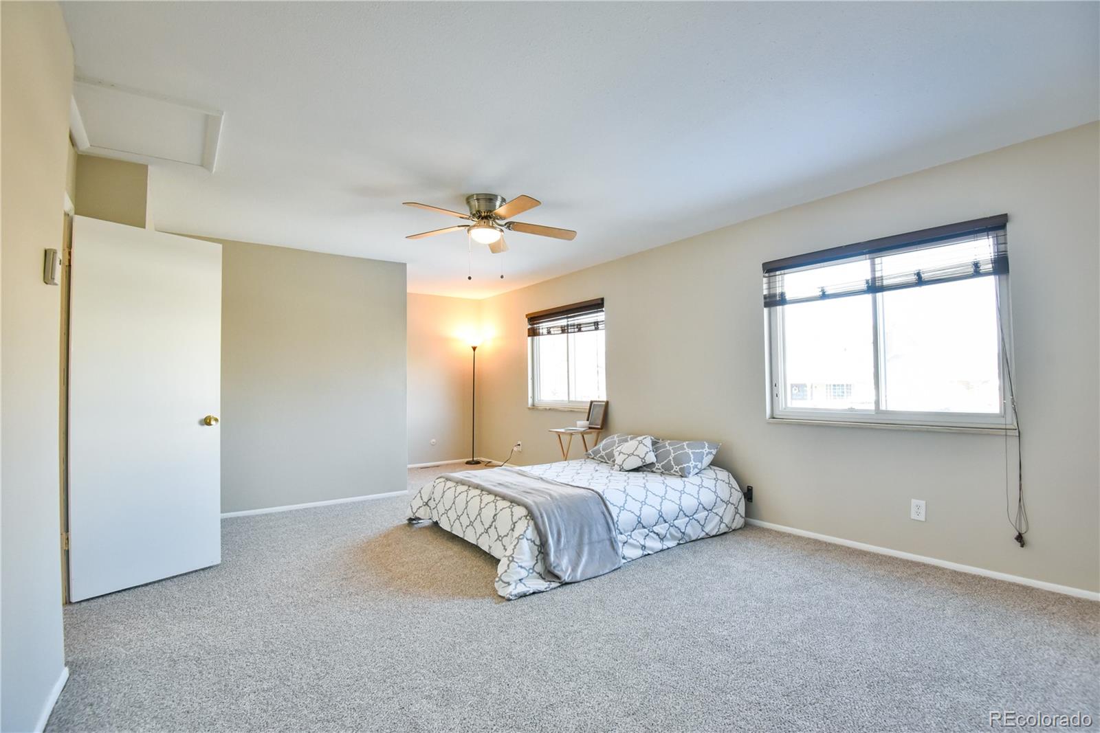 MLS Image #11 for 12058 e oregon circle,aurora, Colorado