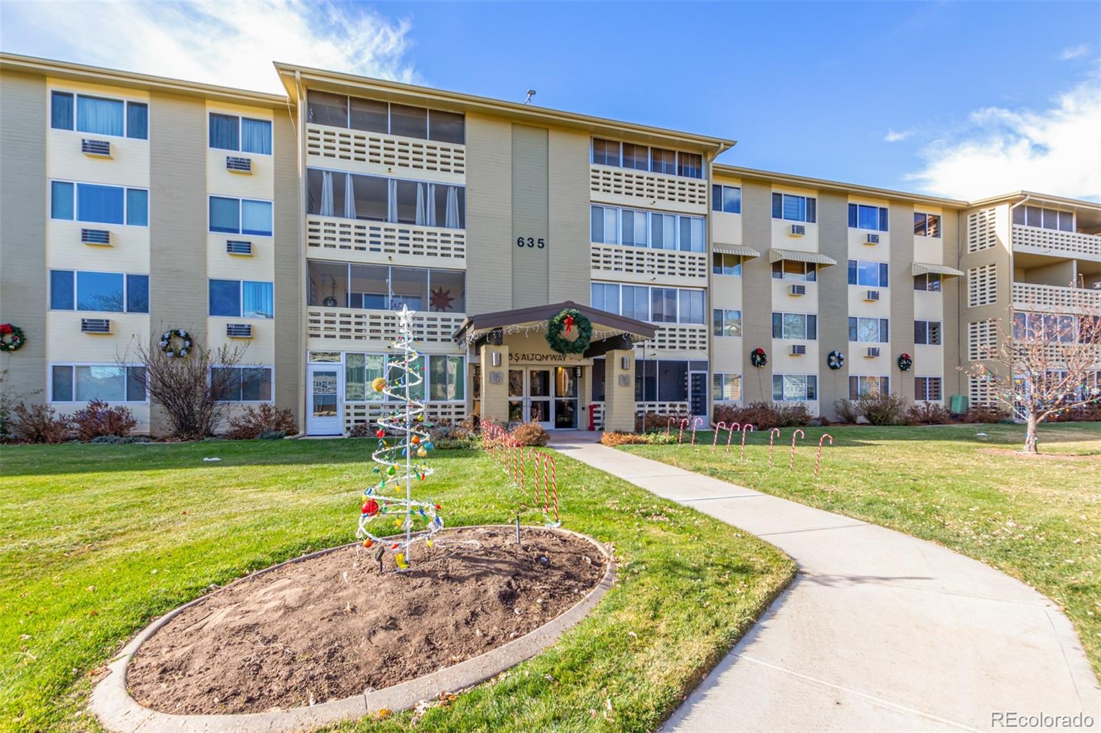 MLS Image #0 for 635 s alton way 11b,denver, Colorado