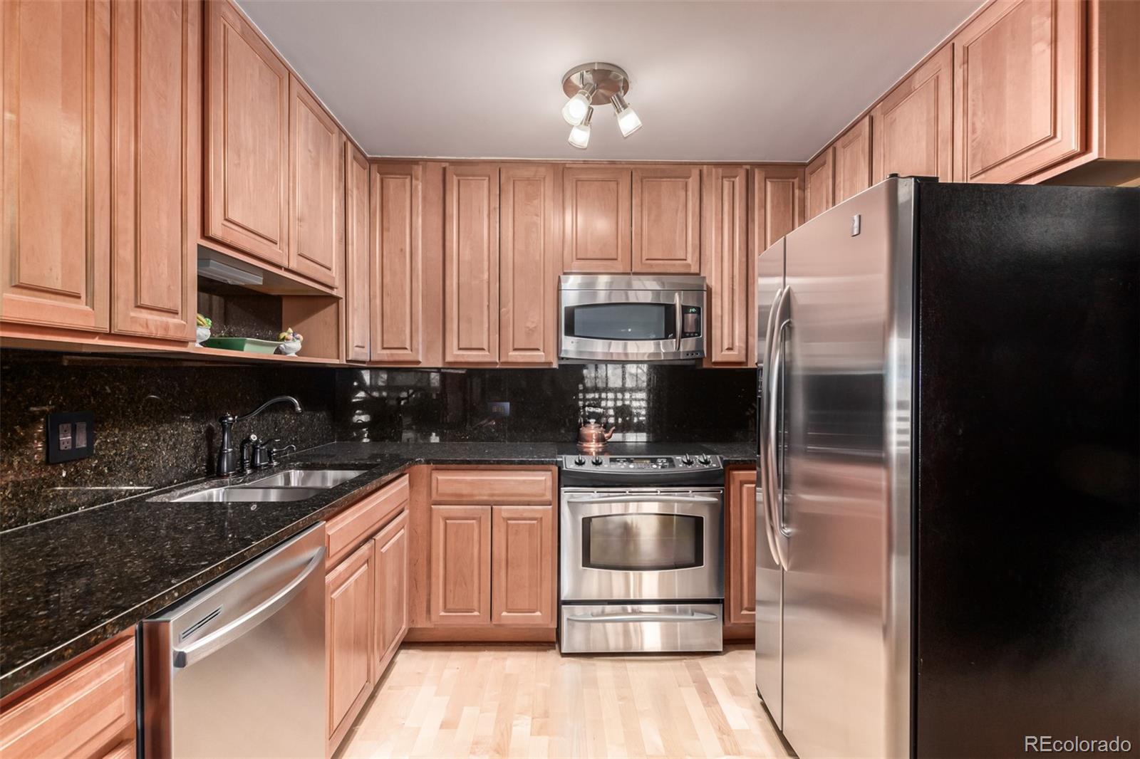 MLS Image #6 for 635 s alton way 11b,denver, Colorado