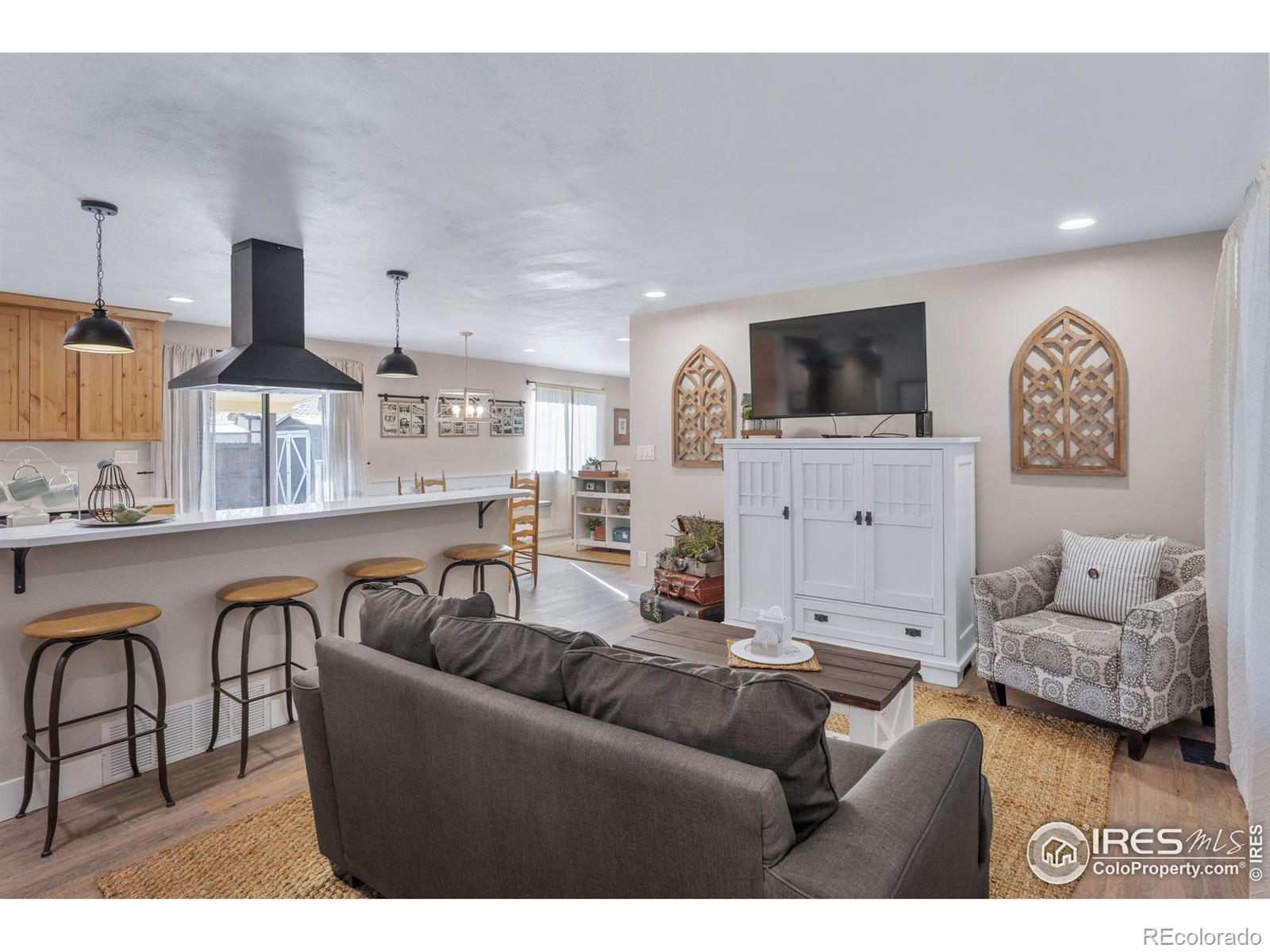 MLS Image #3 for 2408  albany avenue,loveland, Colorado