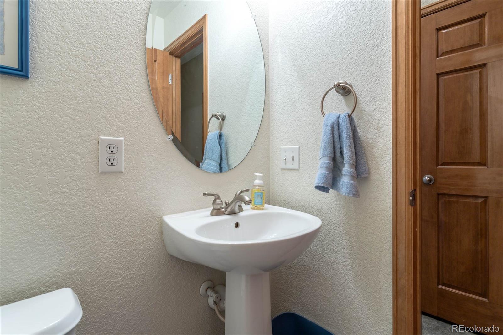 MLS Image #14 for 608  hayloft way,brighton, Colorado