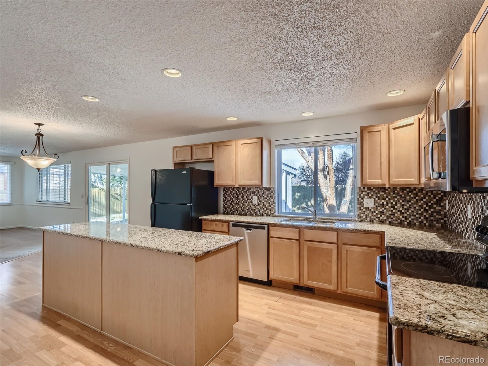 MLS Image #5 for 12165 w 68th place,arvada, Colorado