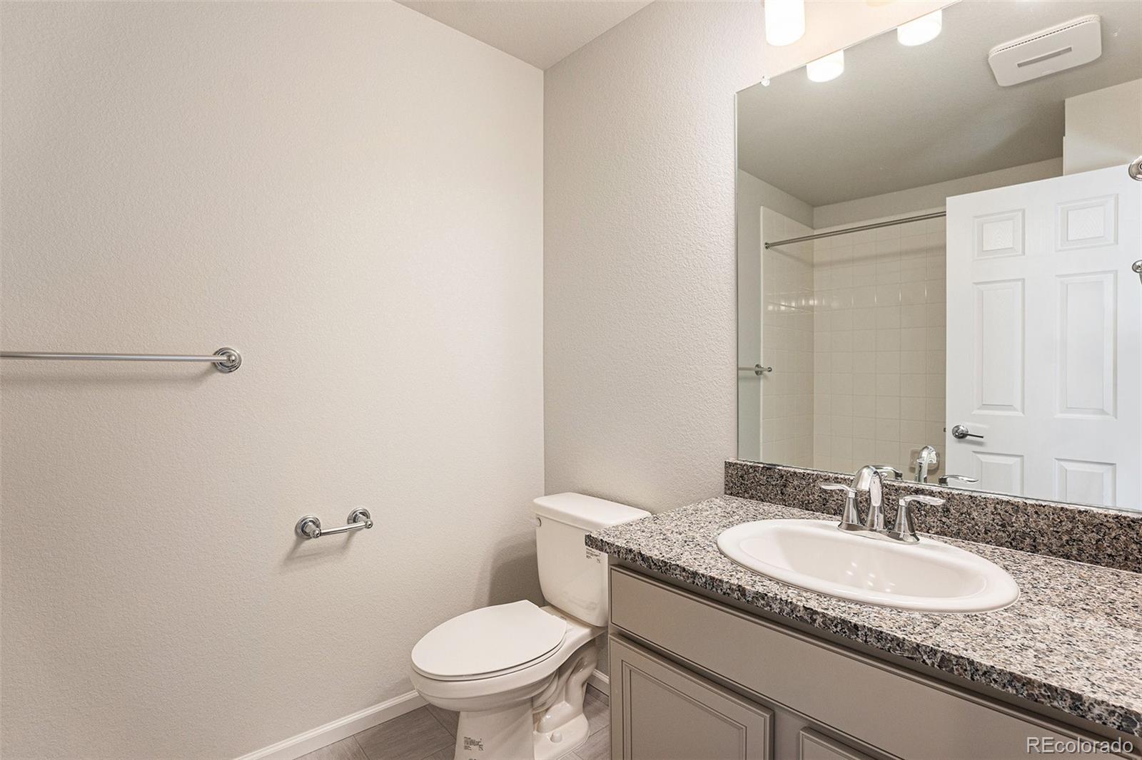 MLS Image #14 for 6563 n danube way 3,denver, Colorado