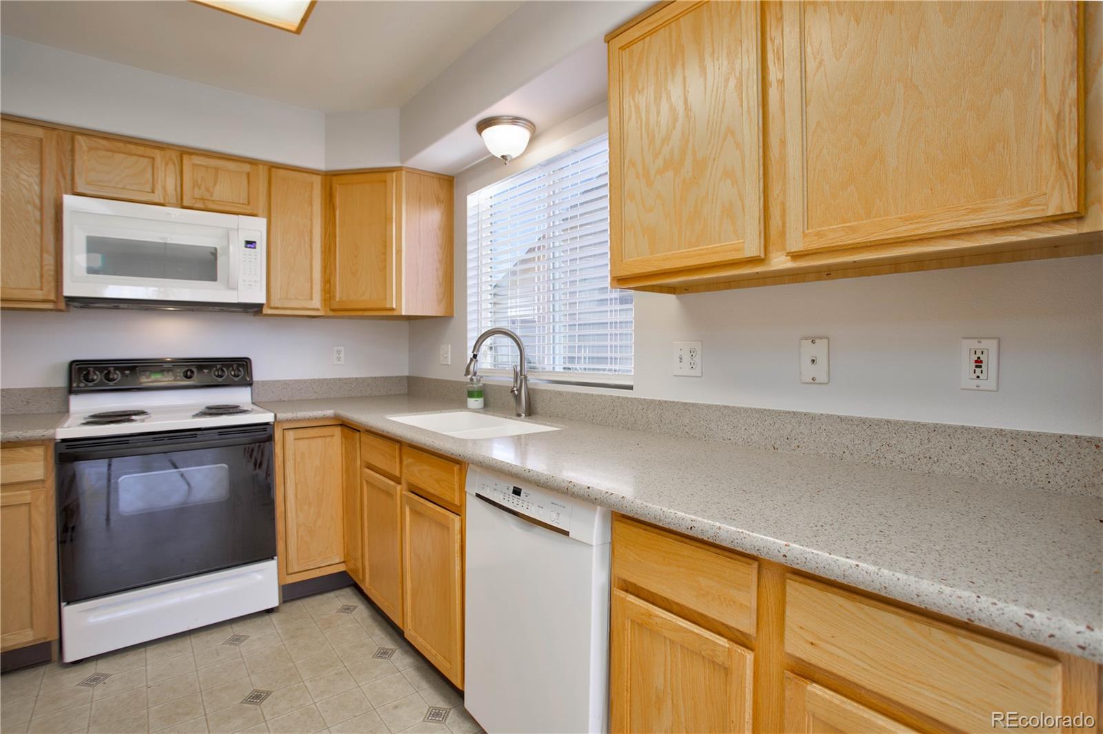 MLS Image #16 for 3975  happy jack drive,colorado springs, Colorado